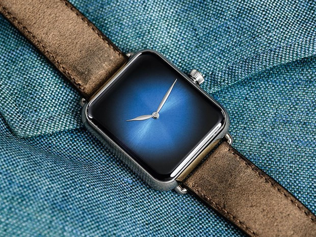 100 bin liralık 'Apple Watch'