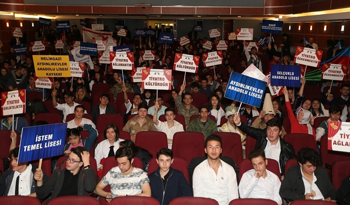 Kayseri Uluslararası Liselerarası Tiyatro Festivali başladı