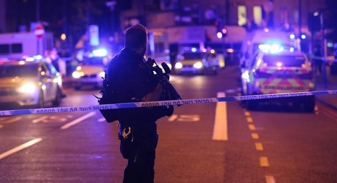 Londra yine alarmda: 1 ölü, 10 yaralı
