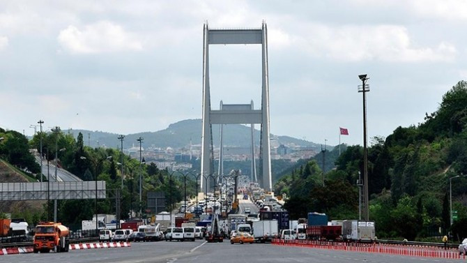 Köprü ve otoyollar bayram boyunca ücretsiz olacak