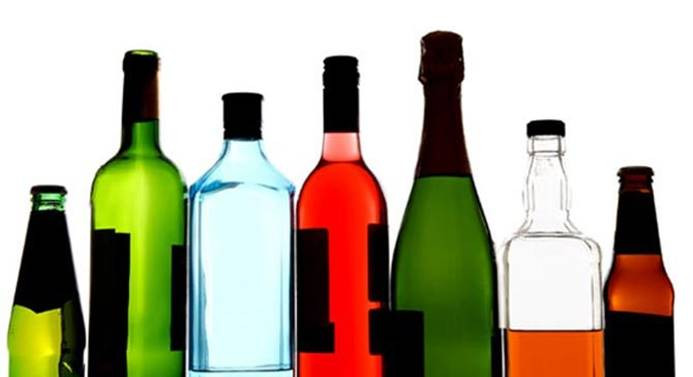 Dünyada alkollü içki tüketimi azaldı