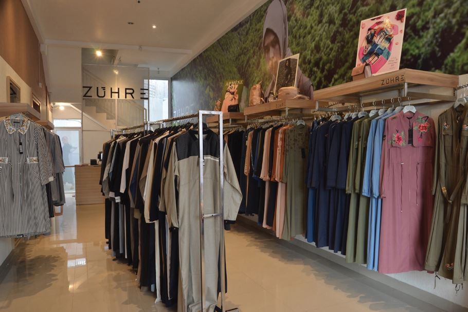 Zühre 27'inci mağazasını Endonezya'da açtı