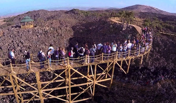 Volkanik şehir Kula'dan jeopark turizmi atağı
