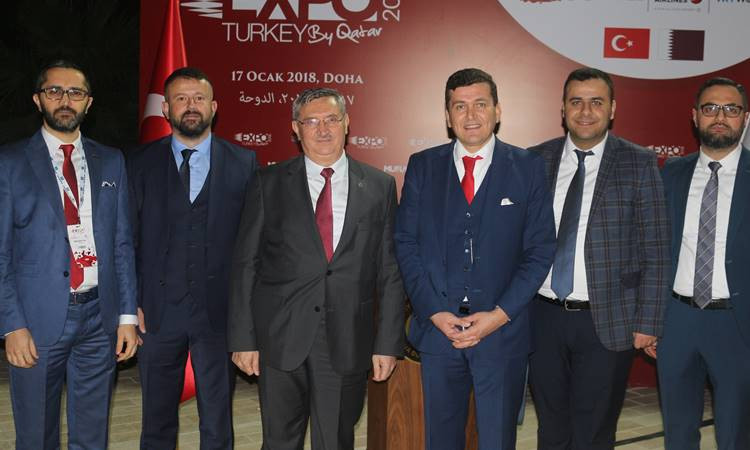 Türk şirketleri Katar'a çıkarma yaptı