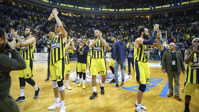 Fenerbahçe CSKA'yı devirdi