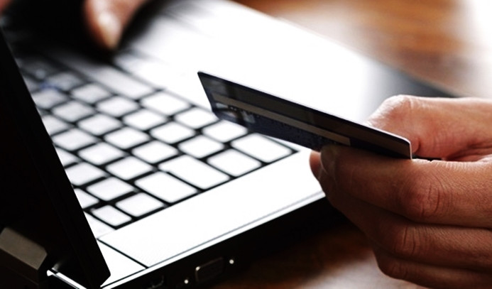 İnternetten kartlı ödemeler kasımda yaklaşık yüzde 50 arttı
