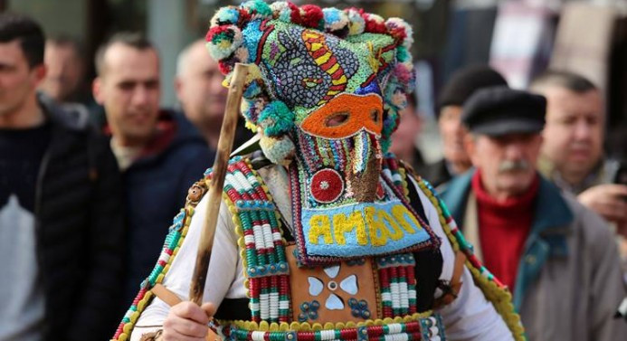 Edirne'deki Kukerlandia Festivali'nden renkli görüntüler