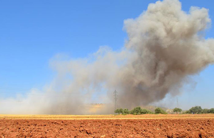 Suriyeli muhalifler İdlib'de savaş uçağı düşürdü