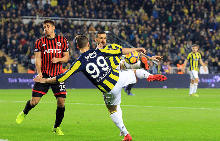 Fenerbahçe 1 puana razı oldu