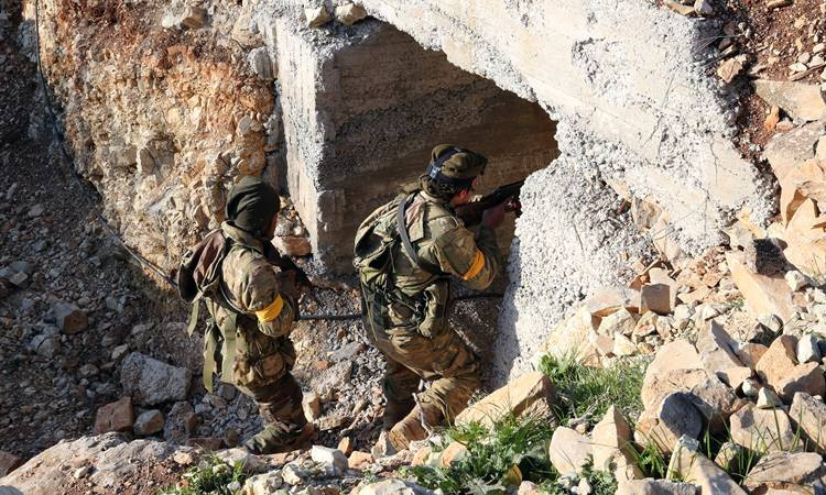 Afrin'de teröristlerin eğitim alanı ele geçirildi