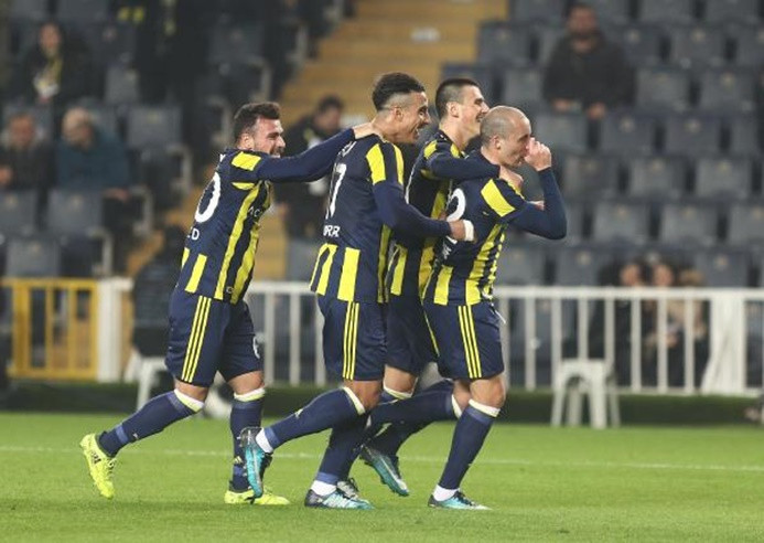 Fenerbahçe, Beşiktaş'ın rakibi oldu