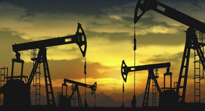 Petrol, OPEC raporu öncesi 65 doların altında