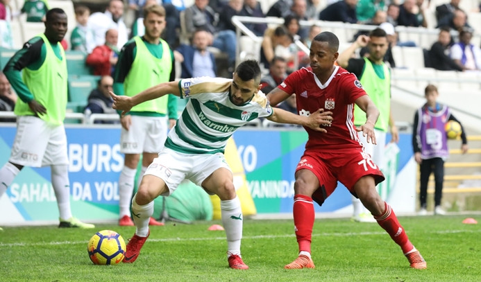 Bursaspor, Sivasspor'u tek golle devirdi