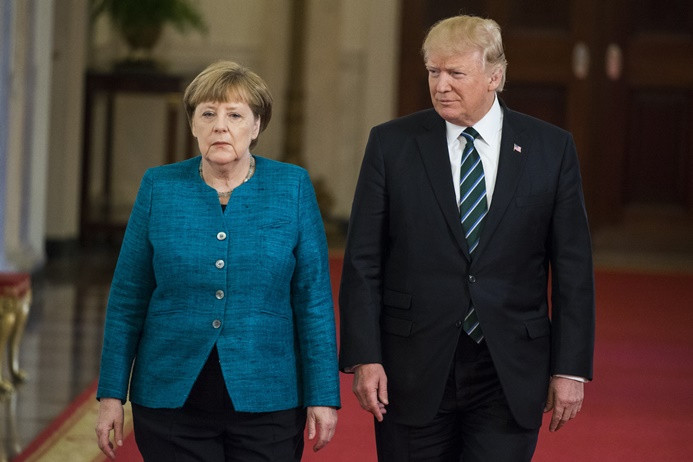 Trump ile Merkel'den 'İngiltere'yle dayanışma' vurgusu