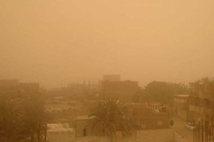 Mısır'da toz fırtınası 3 can aldı