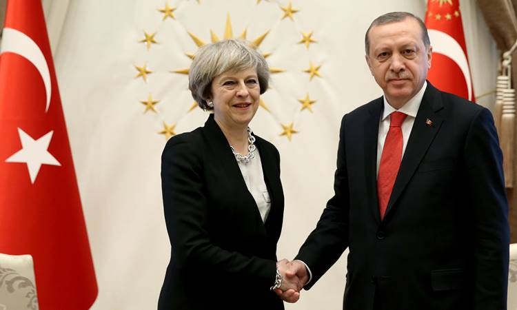 Erdoğan, May ile görüştü