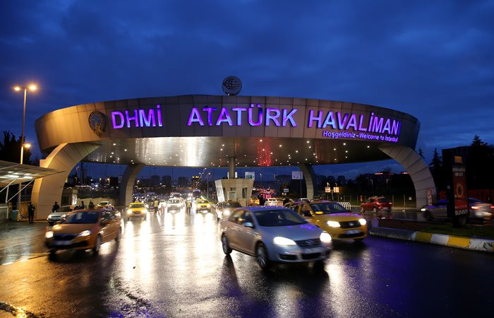 Uçuşların yarıya yakını İstanbul'dan