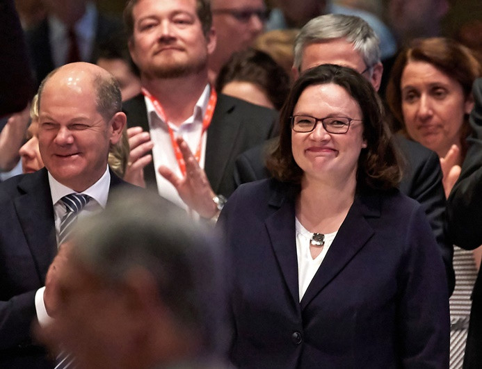 Nahles, SPD'nin ilk kadın genel başkanı oldu