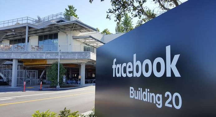 AB, Facebook ile "skandalı" görüşecek