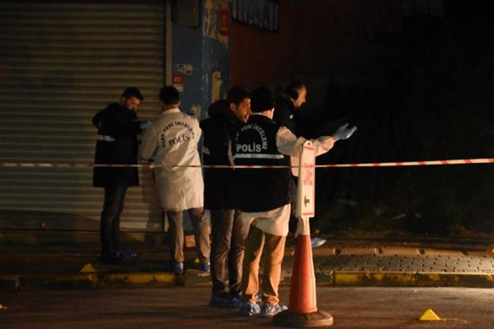 İstanbul'da silahlı saldırı: 1 ölü, 3 yaralı