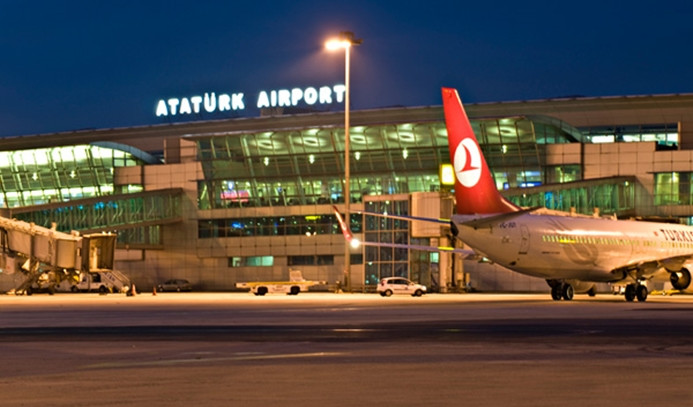 Atatürk Havalimanı'ndan yolcu rekoru