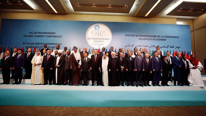 İslam Zirvesi Konferansı'nda liderler aile fotoğrafı çektirdi