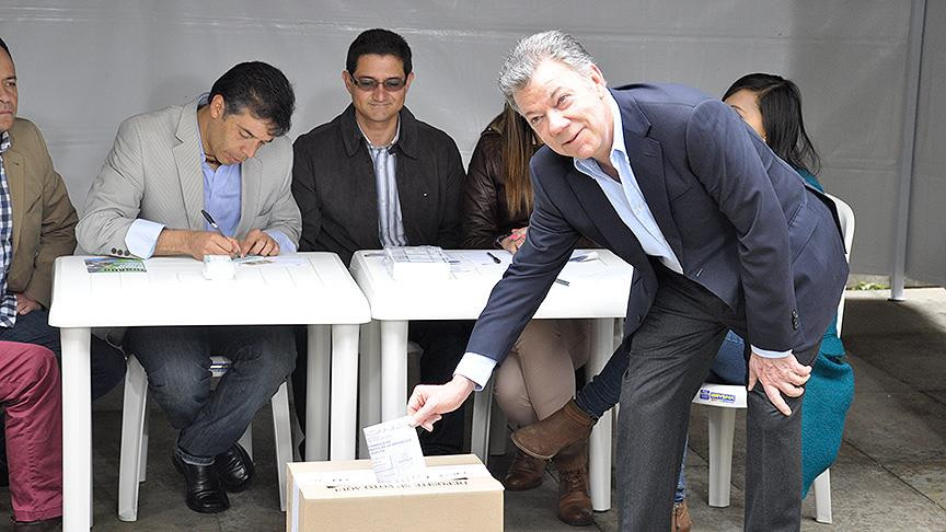Kolombiya yeni devlet başkanını seçiyor