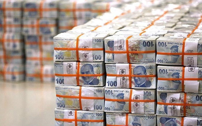 Hazine, 6,72 milyar lira borçlandı