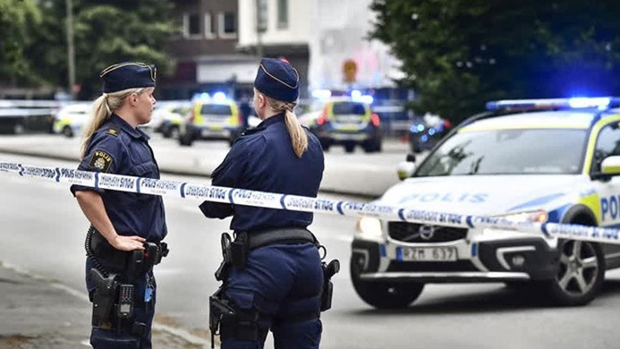 İsveç'te silahlı saldırı