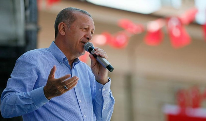 Erdoğan'ın balkon konuşması ertelendi