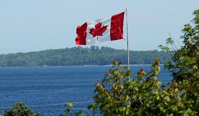 Kanada'da peçe yasağı bir kez daha askıya alındı