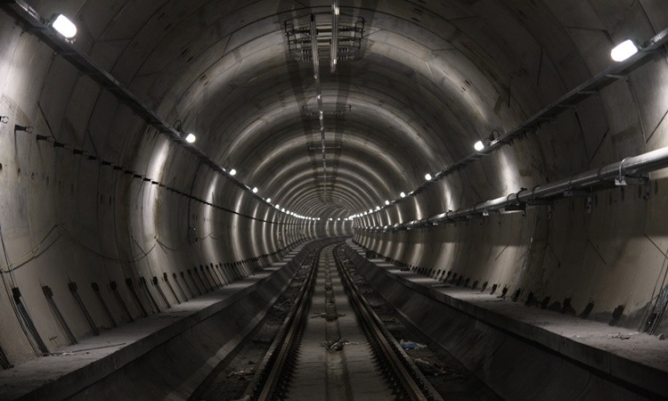 Sürücüsüz metronun ikinci etabı açılıyor