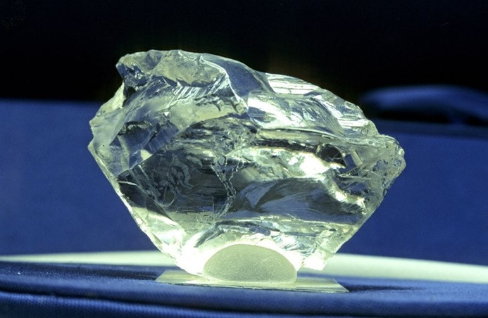 Araştırmacılar, 10 katrilyon ton elmas keşfetti