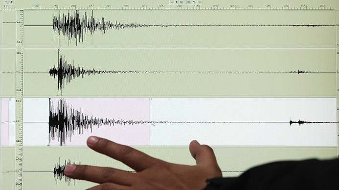 Fiji'de 8,2 büyüklüğünde deprem