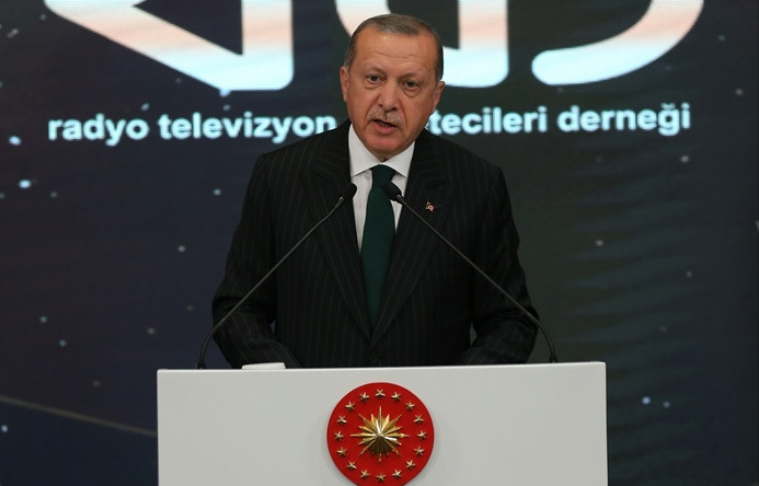 Erdoğan: Ekonomi üzerinden bizi sıkıştırmaya çalışıyorlar