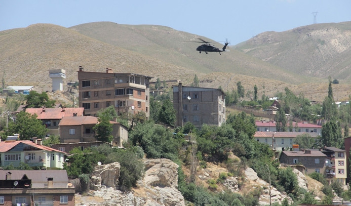 Hakkari'de havan toplu saldırı: 1'i ağır 6 asker yaralı