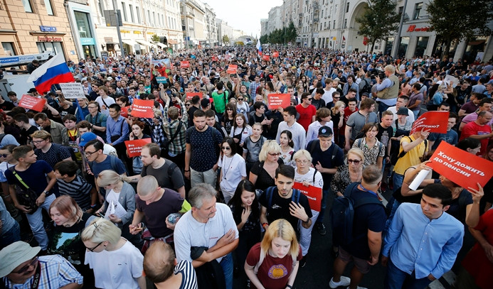 Rusya'da binler emeklilik reformuna karşı sokakta