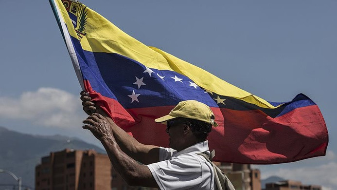 Venezuela'da ordu ile halk arasında çatışma