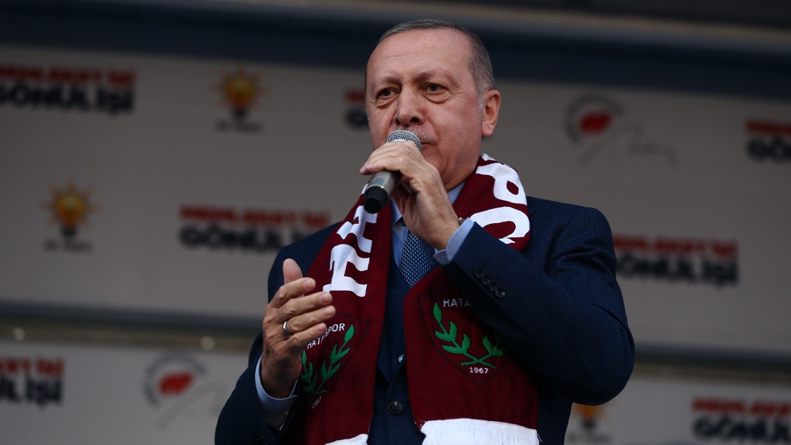 Erdoğan: Her seçimi ellerine yüzlerine bulaştırıyorlar