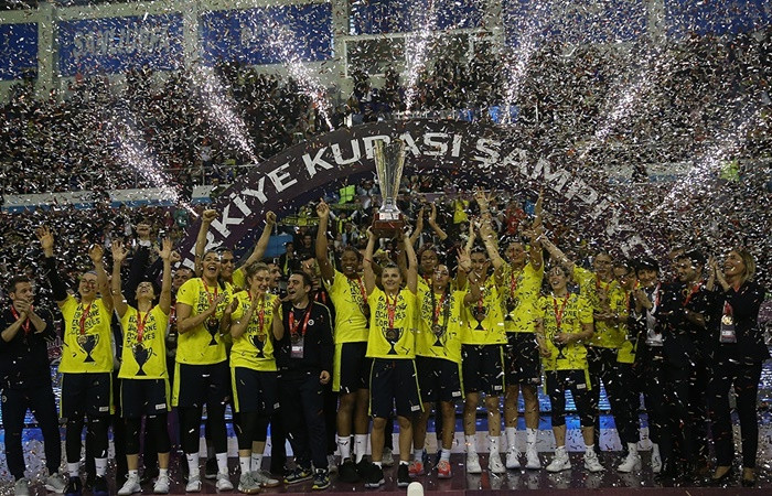 Kadınlar Türkiye Kupası'nı Fenerbahçe kazandı