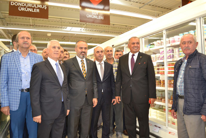Özdilek’in 7’nci hipermarketi Mudanya’da açıldı